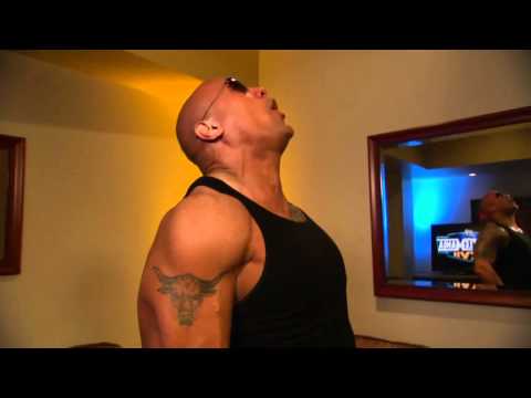 Dwayne "The Rock" Johnson Returns to RAW 2011 & Wr...