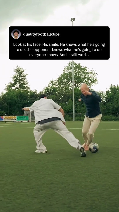 Arjen Robben doing what he always does #robben#left#inside#soccer#football#signature#cut#move#skill