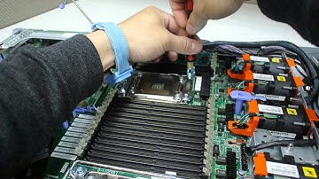 IBM System x3550 M4 Remove Heat Sink Rentention Module