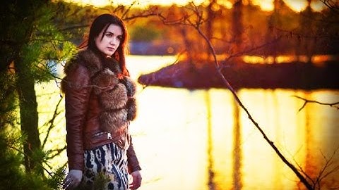 How to Edit Outdoor Portrait | ( Blur & Color Background ) | Photoshop Tutorial |