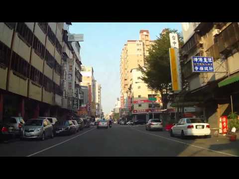 20131127台中市北屯區天津路三段與文昌東三街汽車事故