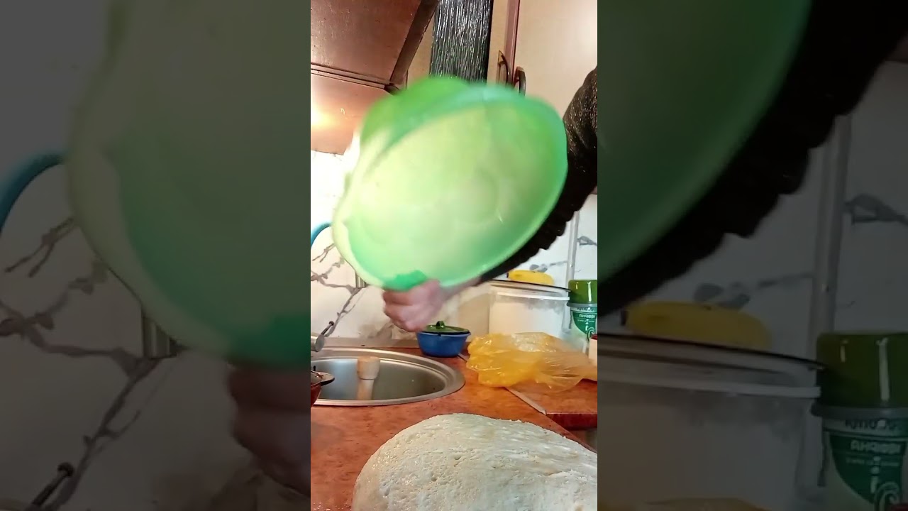 Постное тесто на пироги, булочки. Выпечка пышная , нежная .