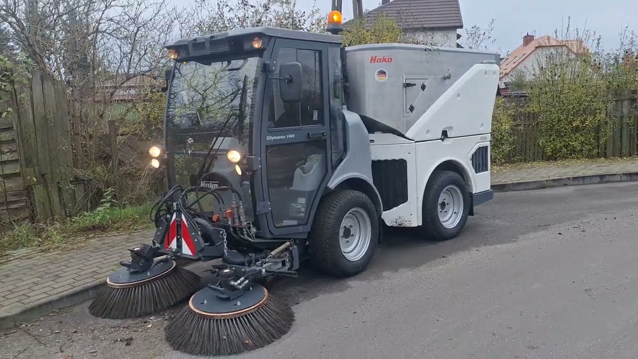 ZAMIATARKA  HAKO CITYMASTER  1600 