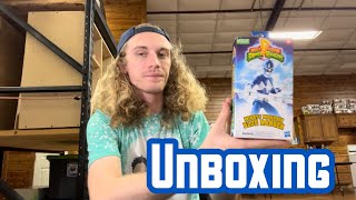 Mighty Morphin Blue Ranger figure UNBOXING // 30th anniversary