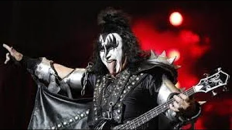 ¿Cuántos años tiene Gene Simmons de Kiss?