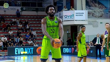 His UNDERHAND Free Throws Are MONEY | FIBA Basketball