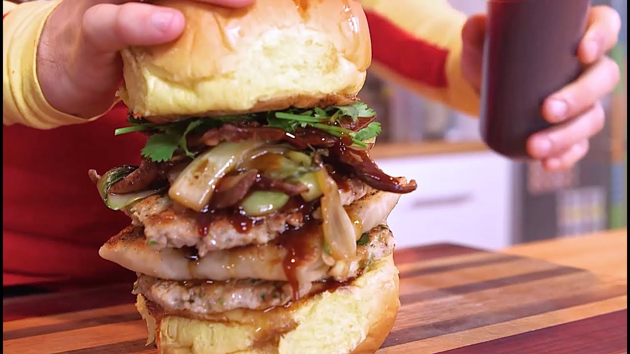 Great Burger of Chinatown - 4 Meats, BBQ Pork Buns- MTV | Pro Home Cooks