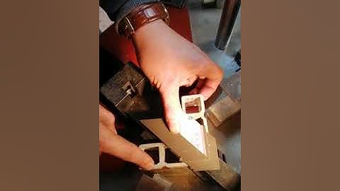 Máy ép góc kĩ thuật số công nghệ hiện đại