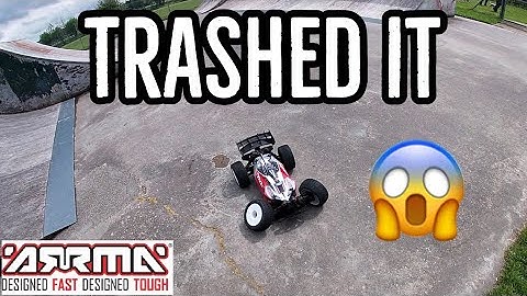 Huge jumps, crashing and braking it “ARRMA TYPHON 3S BLX” truggy bash session 😱