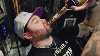 Video thumbnail of "Koe Wetzel - Chug Buddies"