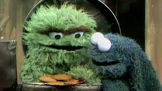 Sesame Street Oscar Bakes Cookies 1971 Hq