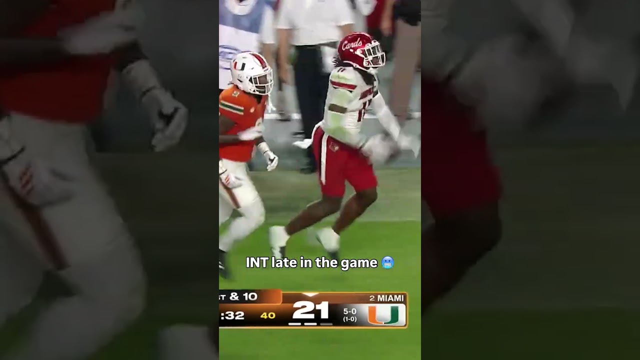 He just held onto that 🫨 #louisville #accfootball #collegefootball