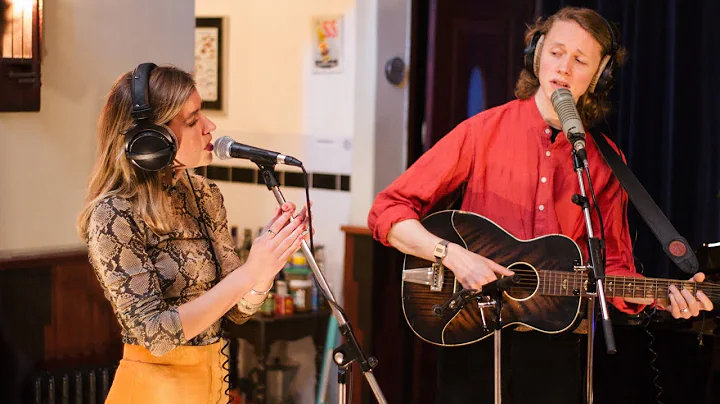 Sam & Julia - Waiting Around To Die (Townes van Za...