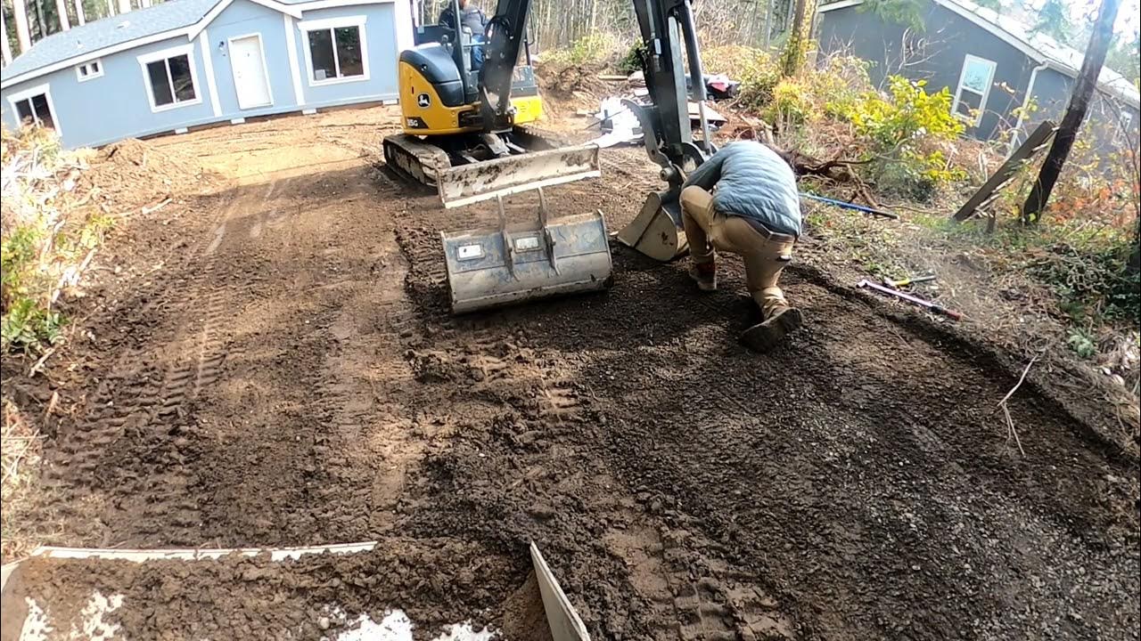 Changing the Bucket on a John Deere 35G YouTube