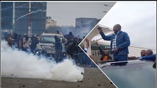Download Lagu #LIVE: GACHAGUA ASIMAMISHA Shughuli Za JKIA as Police Lob Teargas MP3 Download Lagu #LIVE: GACHAGUA ASIMAMISHA Shughuli Za JKIA as Police Lob Teargas MP3