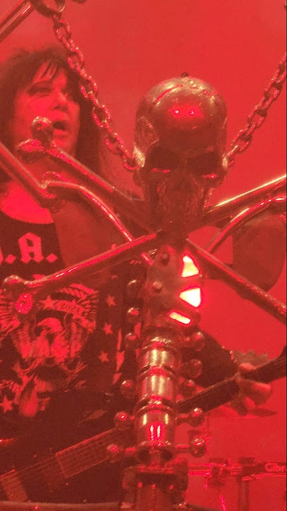 Download lagu W.A.S.P. - Blind In Texas live at the Ryman Auditorium in Nashville