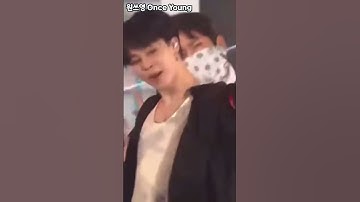 Jimin with Black Hair at BTS MUSTER SOWOOZOO 2021 최애파괴자 흑발 지민