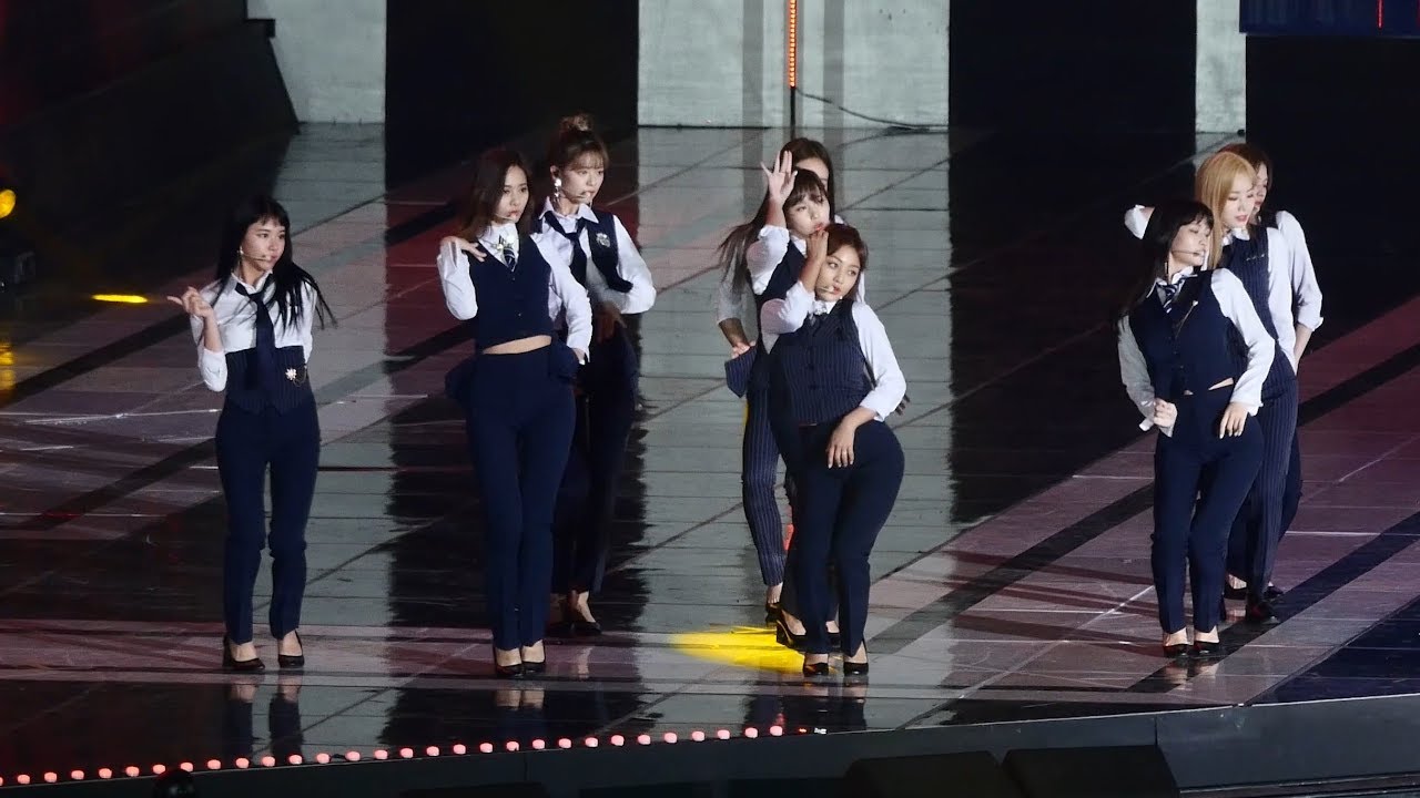 180801트와이스 'Valenti' (보아) Cover 4K 직캠 TWICE fancam @ 코리아뮤직페스티벌 by Spinel