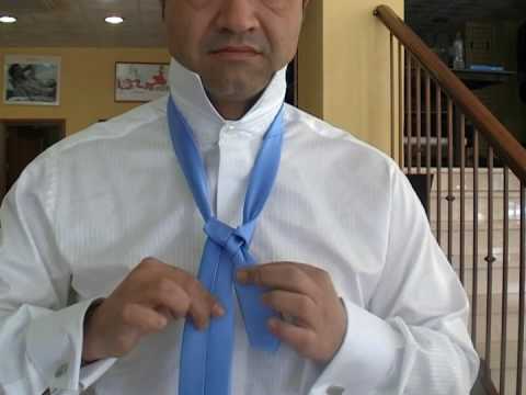 NUDO  DE CORBATA  WINDSOR ALUCINANTE. Como Hacer el Nudo Windsor