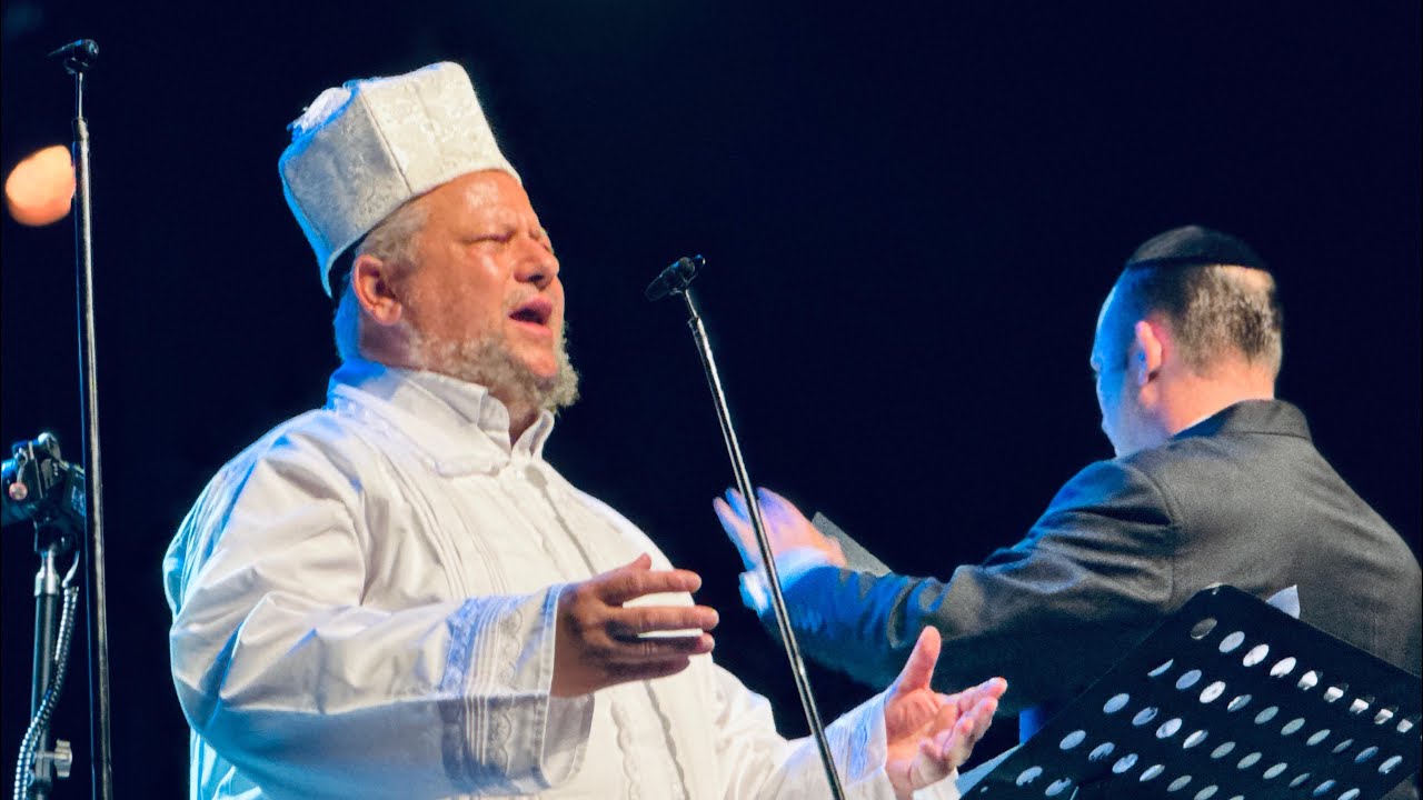 ונתנה תוקף (יאיר רוזנבלום) - החזן יצחק מאיר הלפגוט בניצוחו של משה סלושץ 