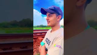 LEVEI ELE PRA VER O TREM PELA PRIMEIRA VEZ 