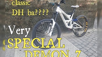 SPECIALIZED DEMO 7 Bike check classic bike (is it worth it to buy a decade old bike)
