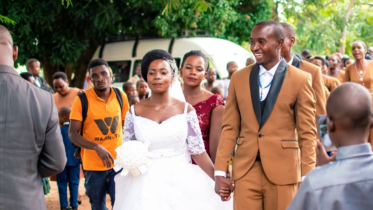 MAHARUSI WA KISUKUMA WENYE SIFA ZOTE WANAOTREND MTANDAONI,NDOA YA BERNAD NA GRACE