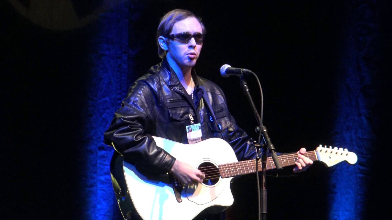 Citrine Husky - MFF Variety Show 2015