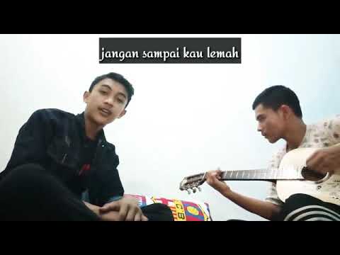 Zia urahman..... Cover lagu Ada Aku Disini_ dyho haw