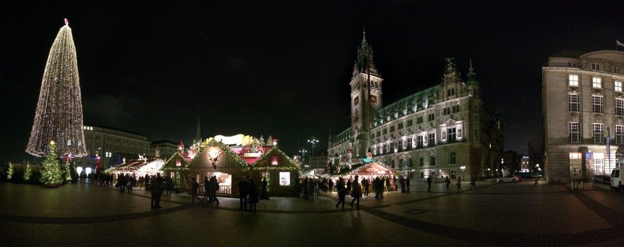  Market in Jungfernstieg &amp; Town Hall, Hamburg, Germany - YouTube