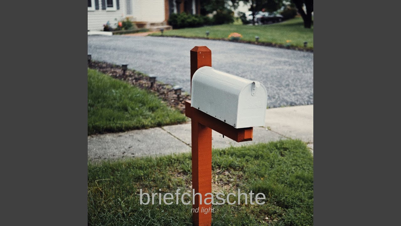 Watch briefchaschte on YouTube Watch briefchaschte on YouTube