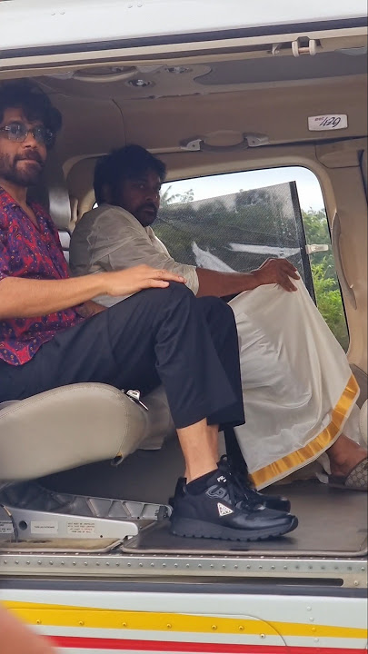 Chiranjeevi & Nagarjuna #actor #film #movie #helicopter #kannada #hindi #chiranjeevi #nagarjuna