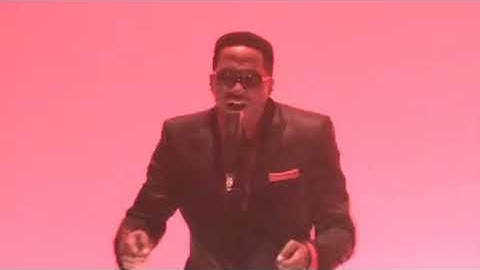 Mark Ronson ft. The Business Intl. & MNDR - Bang Bang Bang Official Music Video