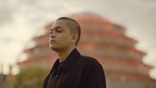 La Mave  Keanu Reeves  