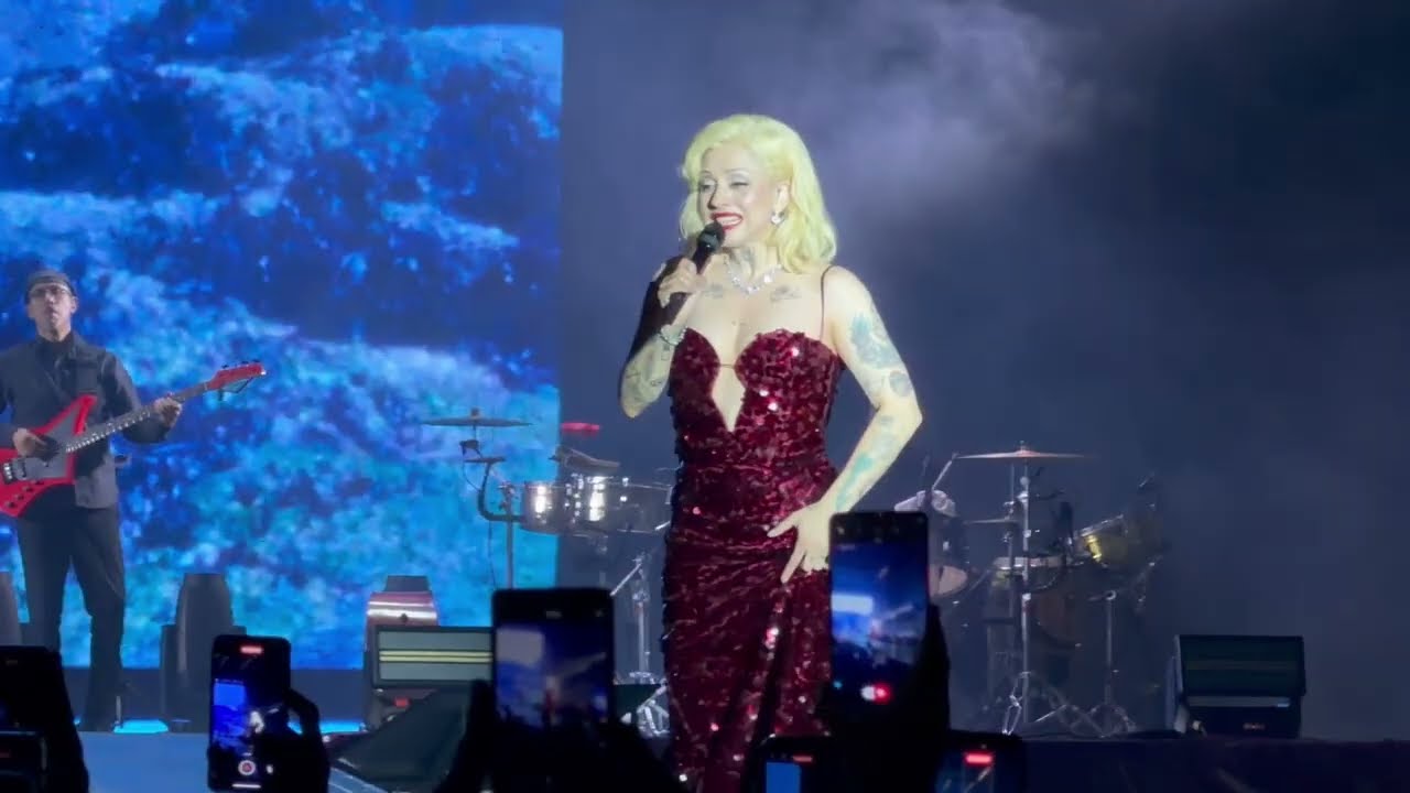 Mon Laferte - Melancolía (En Vivo / Carnaval de Veracruz 2026) Femme Fatale Tour