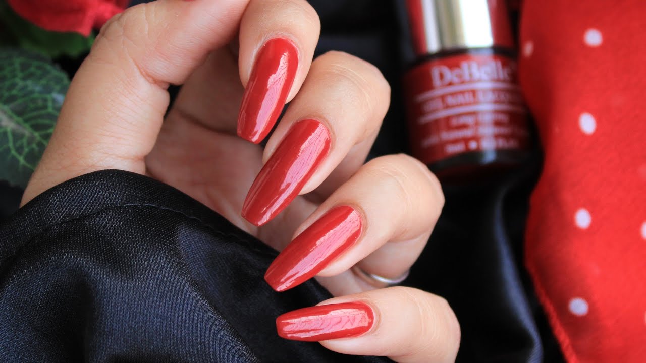 The Hottest Red Nail Designs Of 2022 | Red Nails To Try This Year | Red  acrylic nails, Red gel nails, Red nails