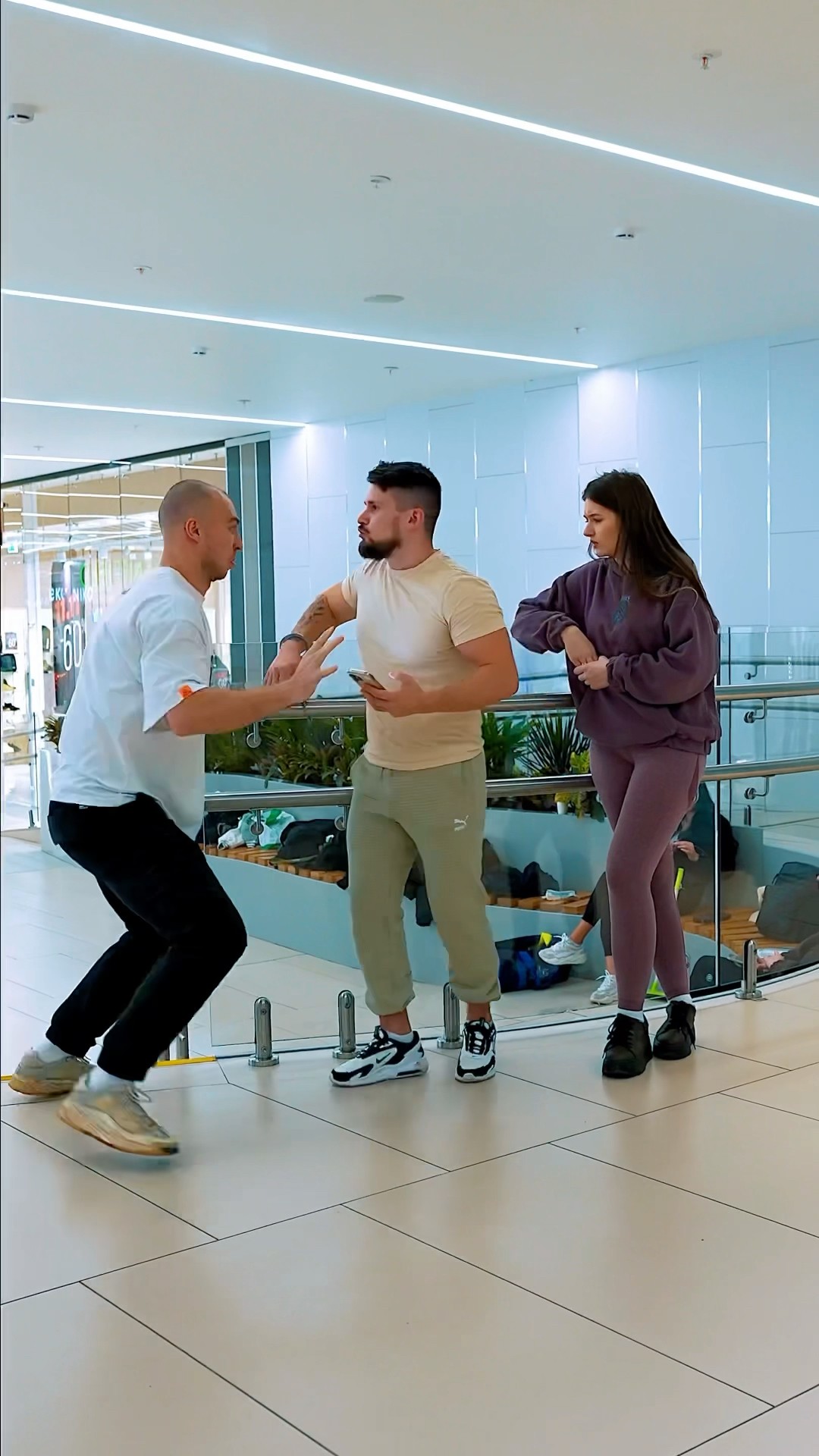 Advanced Way to Pick Up a Woman? #kiryakolesnikov #funny #comedy #prank #pickupline