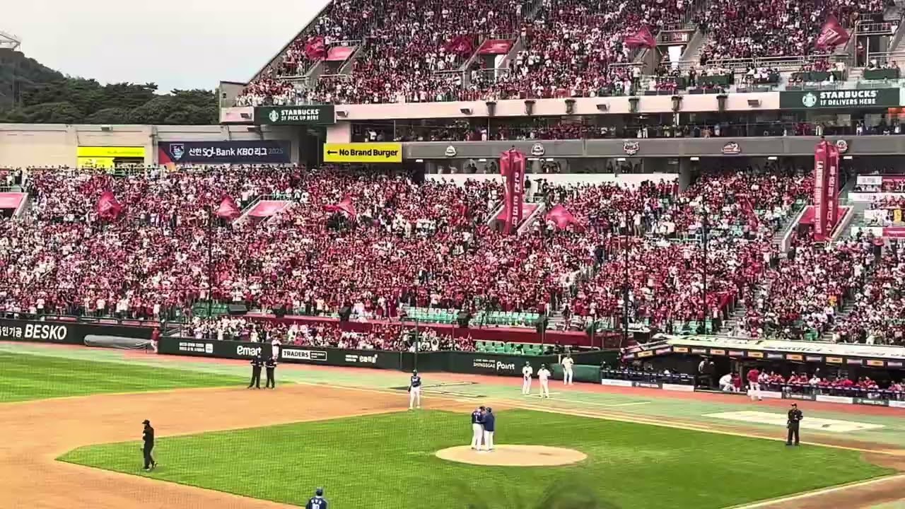 251009 준플레이오프 1차전 불펜등판하는 이호성 #삼성라이온즈 #이호성