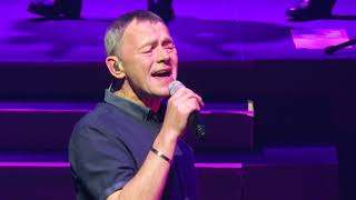 no copyright infringement intended. Concert du 7 décembre 2018 à l'...