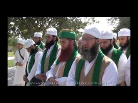 Tomb of the founder of the Khwajagaan, Naqshbandi ...