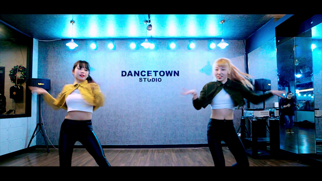 Meghan trainor Lips are movin 2ji Choreography Dancetown YouTube