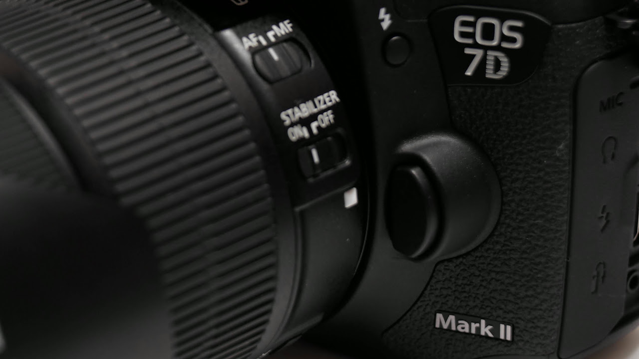 キャノンデジタルカメラ S18-135mm CANON EOS 7D MARKⅡ Amazon | Canon デジタル一眼レフカメラ EOS 7D Mark II EF-S18