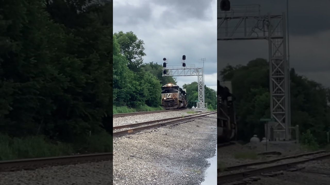 SD70ACe 1129 Leads A Fast Intermodal Through Shenandoah Junction WV 