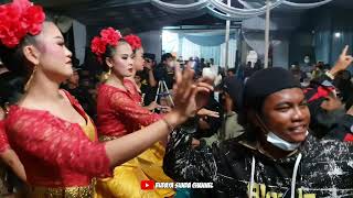 AUTO GAGAL FOKUS !!! CEWEK CANTIK BERHIJAB MENCUG || Bajidor Wijaya Giri - Gahar Jaipong Grup