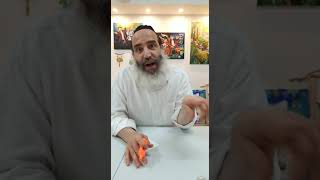 אני נפגשת רק עם עקומים..ענק 🤣🤣🤣
