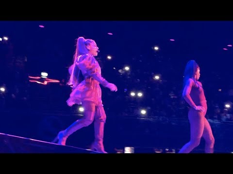 Ariana Grande - Break Up With Your Girlfriend - Sweetener World Tour Amsterdam