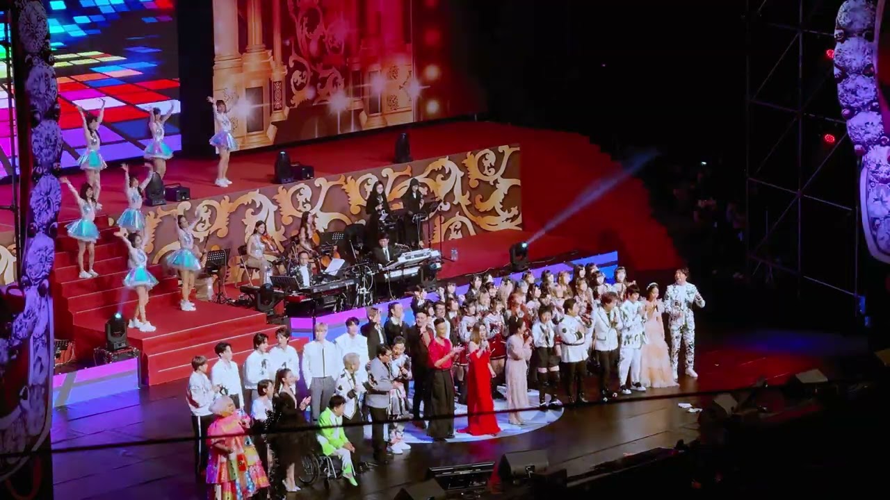 鑽石舞台之夜演唱會 day1 謝幕