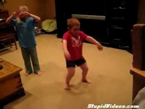 Funny Kids dancing