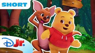 kanga teaches pooh bear how play game i spy playdate winnie