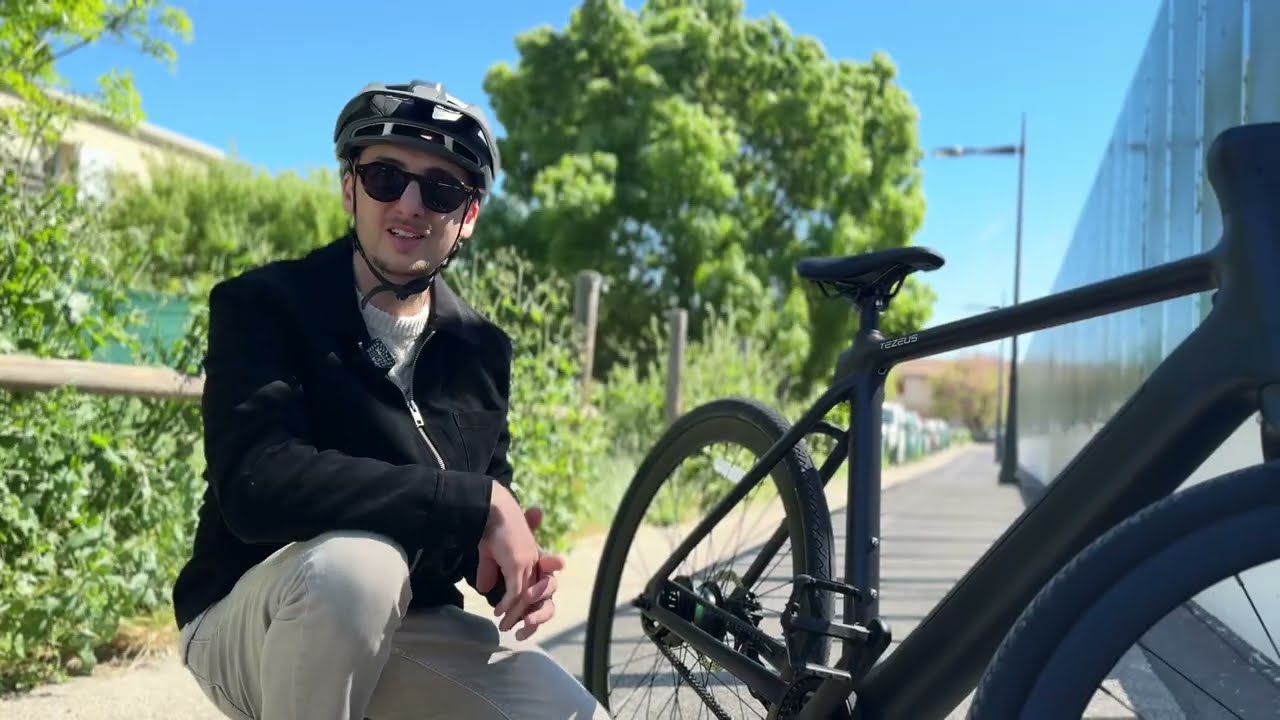 Test du Tezeus C8 : Le FUTUR ? 📡 🚀 (Radar , GPS, Vitesses Auto)